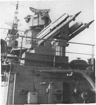 Ausgefahrener Doppelstarter f�r RZ-13 Raketen